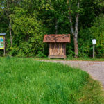 Infoschild und Bienenwand 2025